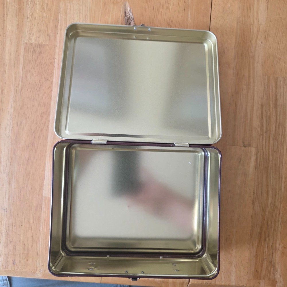 Reese's Peanut Butter Cup Lunch Box