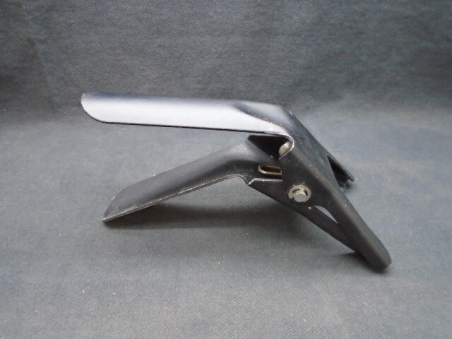 Laboratory Anodized Aluminum 47mm Spring Clamp for Vacuum Filter Holder