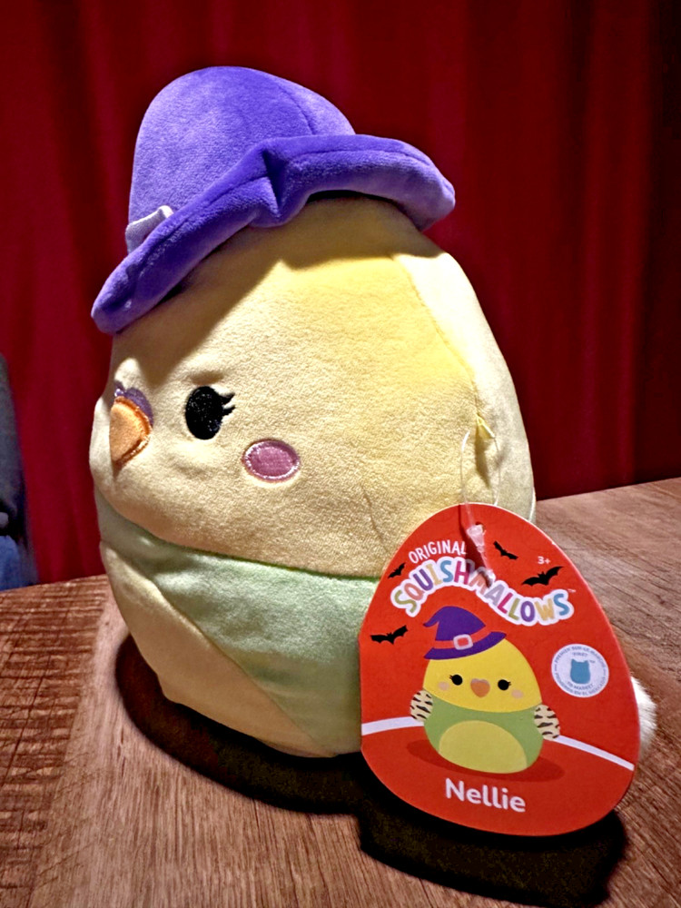 Nellie Chick w/ Witch Hat Halloween Squishmallow 8"