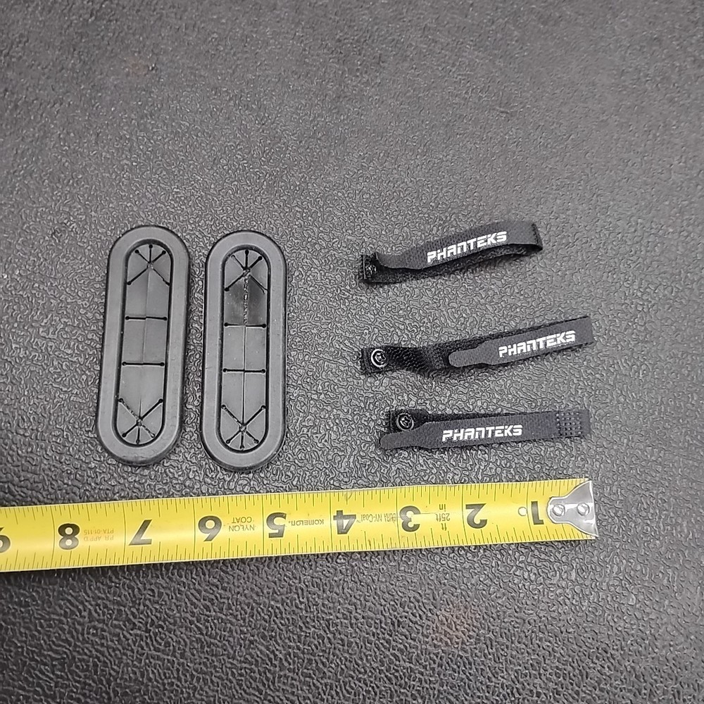 Phanteks Custom Gaming Computer Black Hook & Loop Wire Straps with Grommets