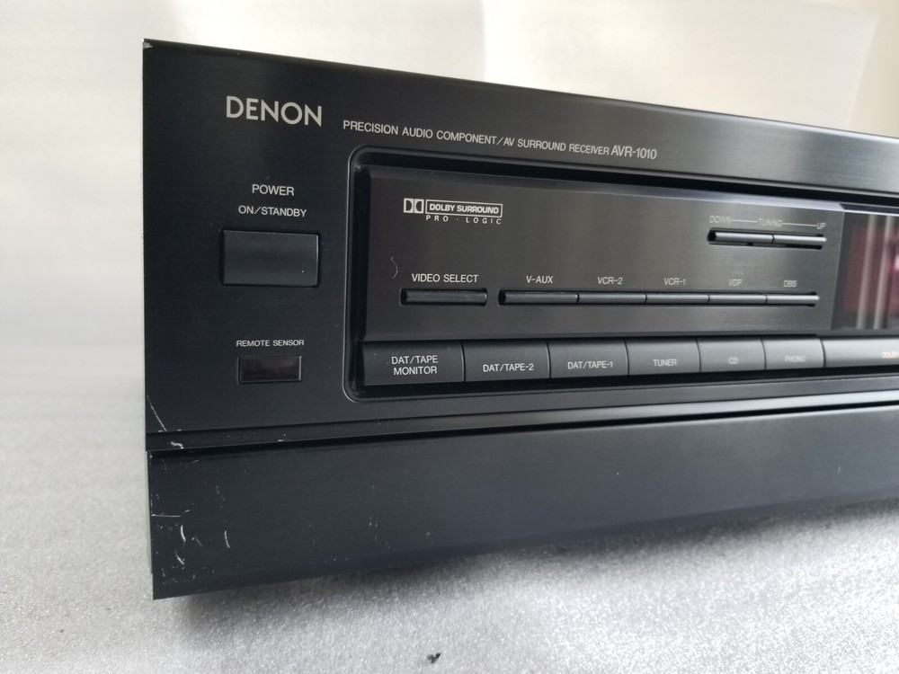 Denon AVR-1010 AV Surround Receiver with PHONO INPUT No Remote