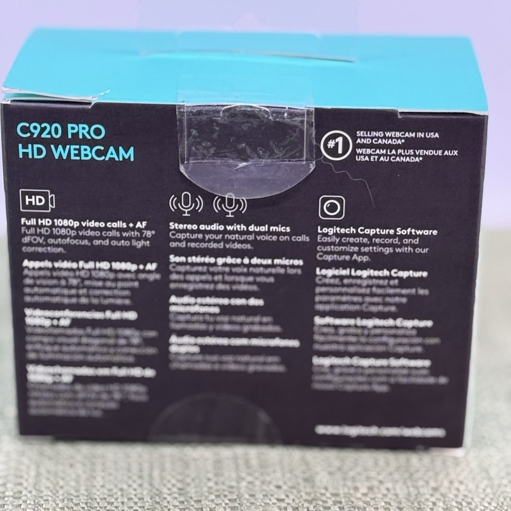 Logitech C920 Pro HD Webcam - Black