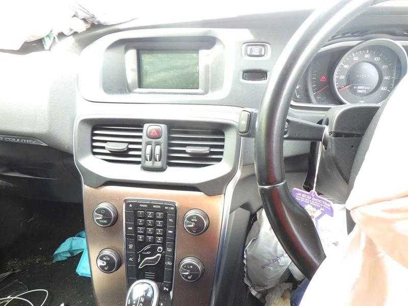 2012 ON MK3 VOLVO V40 HEATER CONTROL PANEL ASSEMBLY 2752702Y5CS