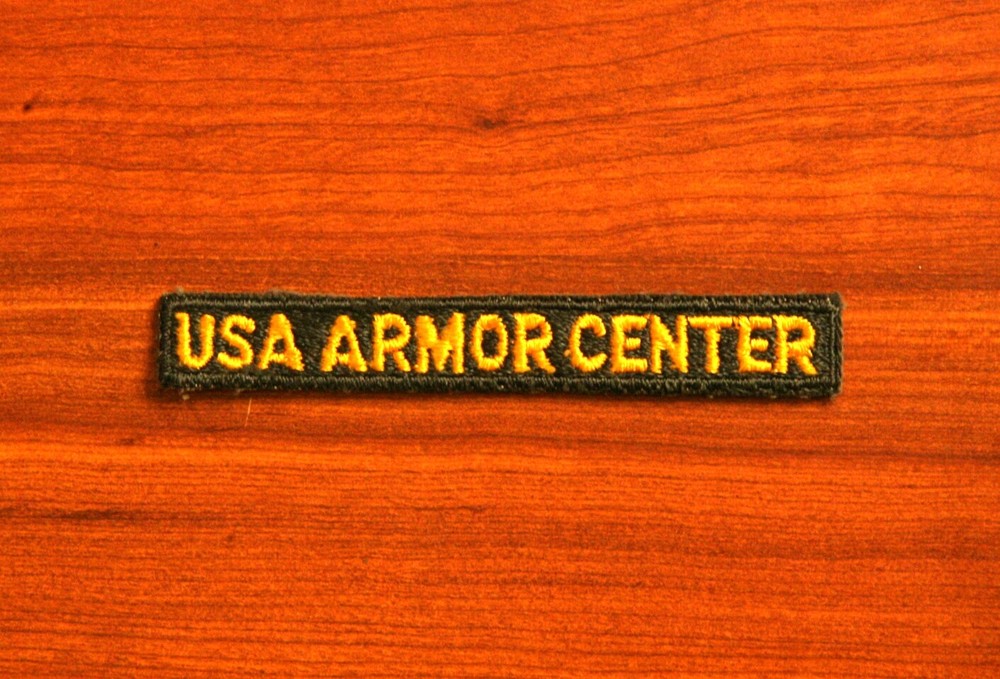 USA ARMOR CENTER TAB; FULL COLOR