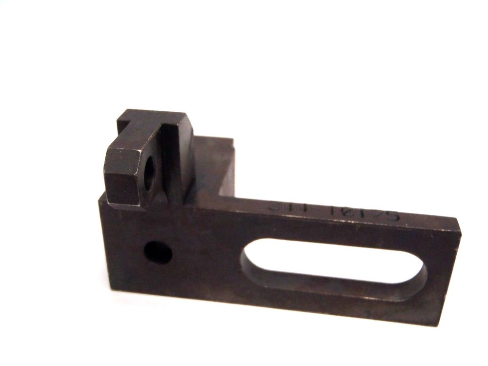 BCDY 344-10175L Coated Bail Lock Mount 3x1"