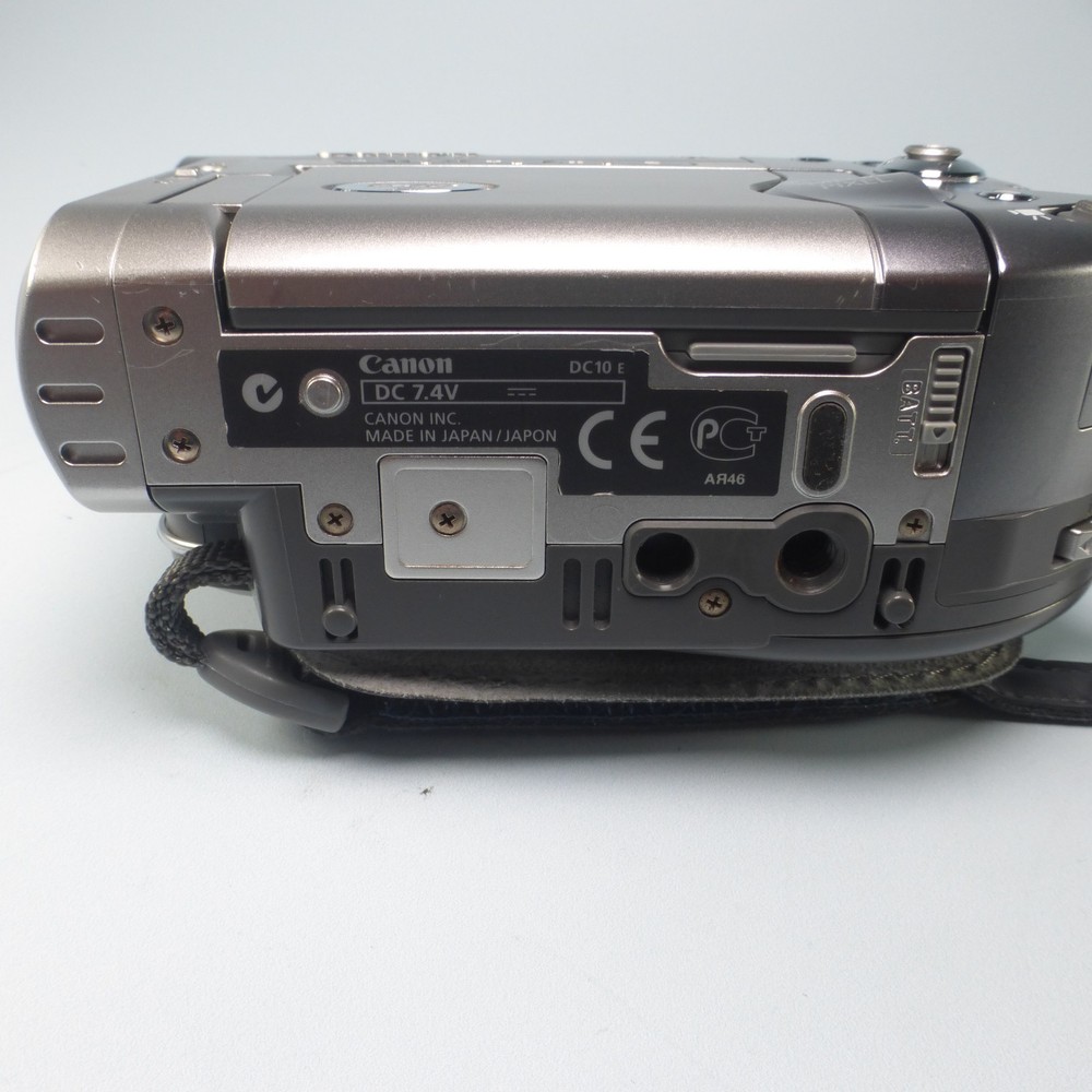 Canon DC10 Handheld DVD-RW Camcorder Silver Tested