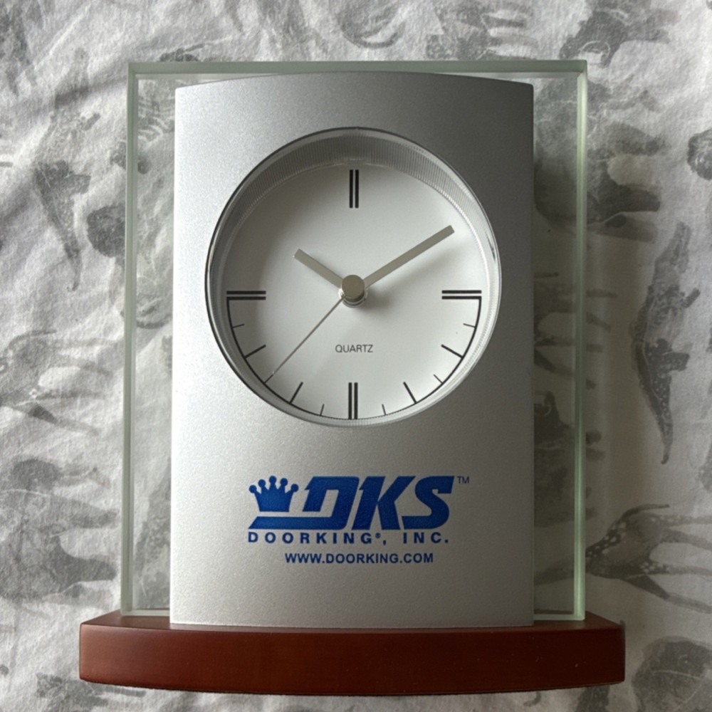 DoorKing Quartz Desk Clock Silver Glass Wood Modern Battery Powered Rectangular