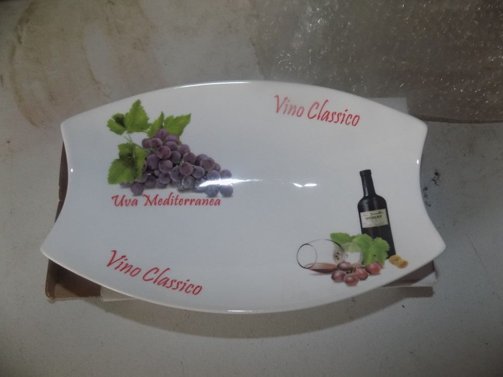 Ceramic wine dish