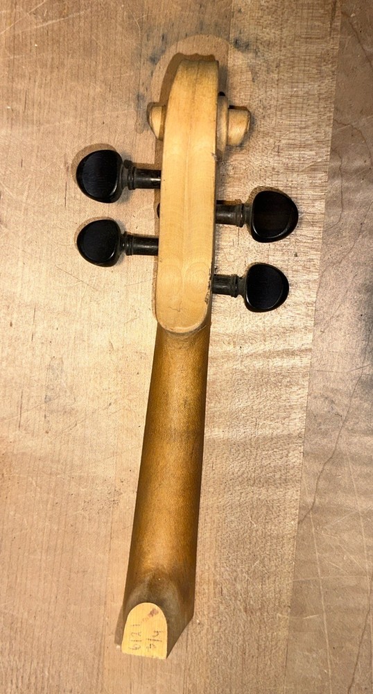 3/4 Violin Scroll With Pegs