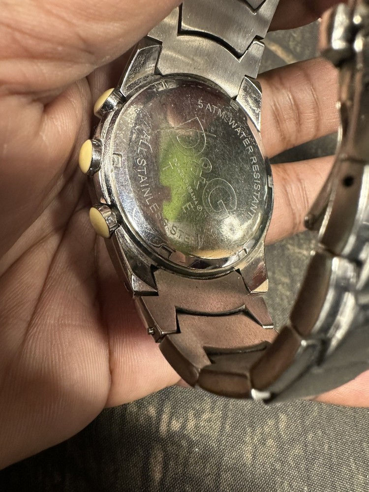 D G Watch Analog Stainless Steel - Needs Battery