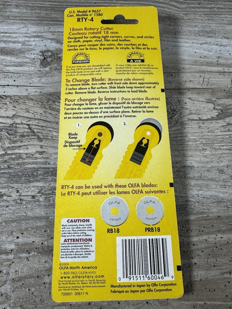 OLFA #9657 ROTARY CUTTER - 18MM