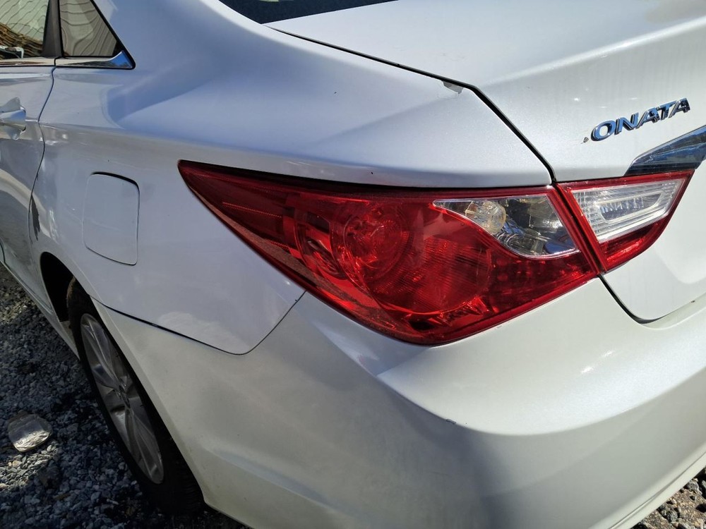 Engine ECM Electronic Control Module Left Hand Under Hood Fits 11 SONATA 4856342