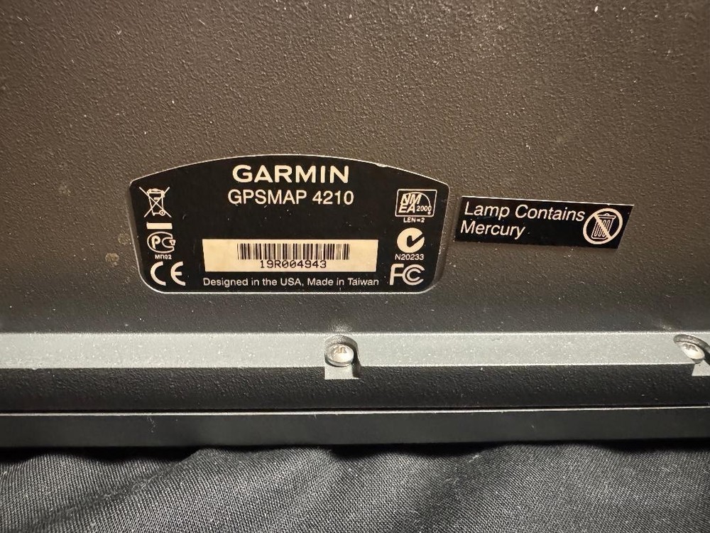 Garmin GPSmap 4210 GPS Chartplotter Multifunction Display-Fully Tested & Updated