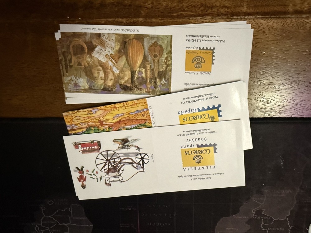 spanish stamp booklets various issues 3 sets 2 at .25e and 1 A