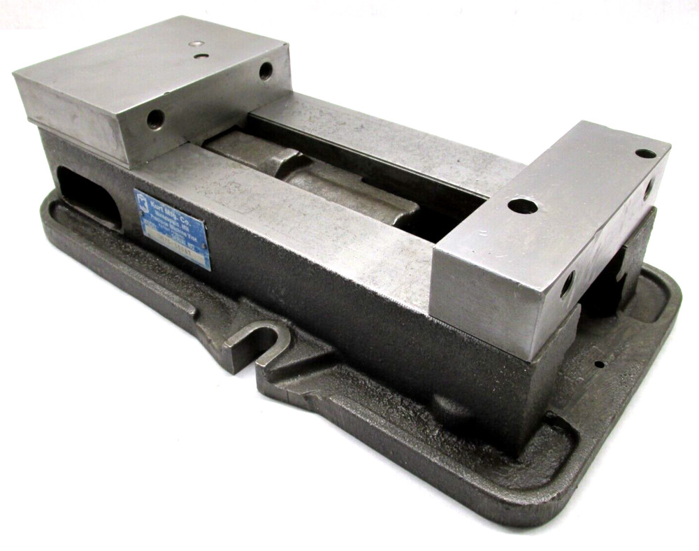 KURT ANGLOCK 6" MILLING MACHINE VISE - #D675