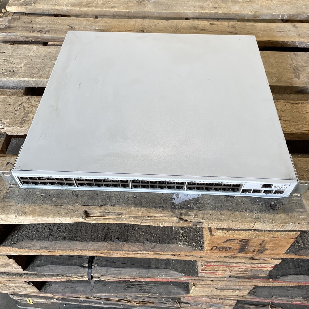 3COM SuperStack 3 Switch 3848 3CR17402-91 48 Port Ethernet Rack Mount Switch