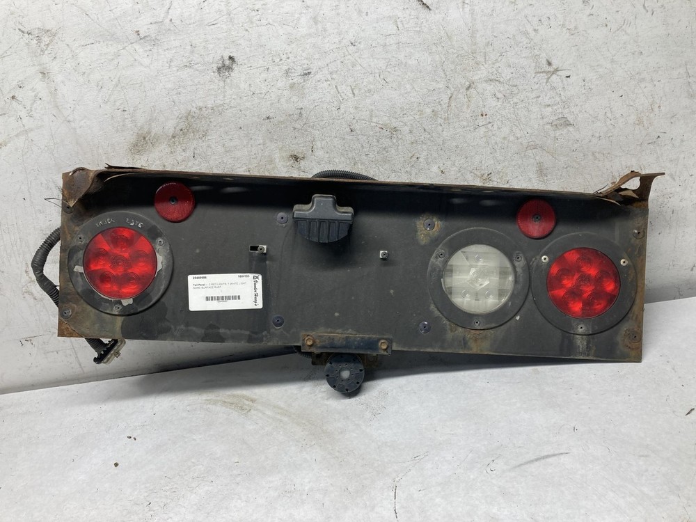 International PROSTAR Tail Panel - Used