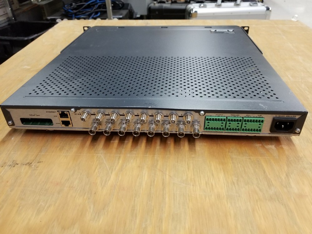 Motorola DSR-4550 Commercial Integrated Satellite Receiver/Decoder