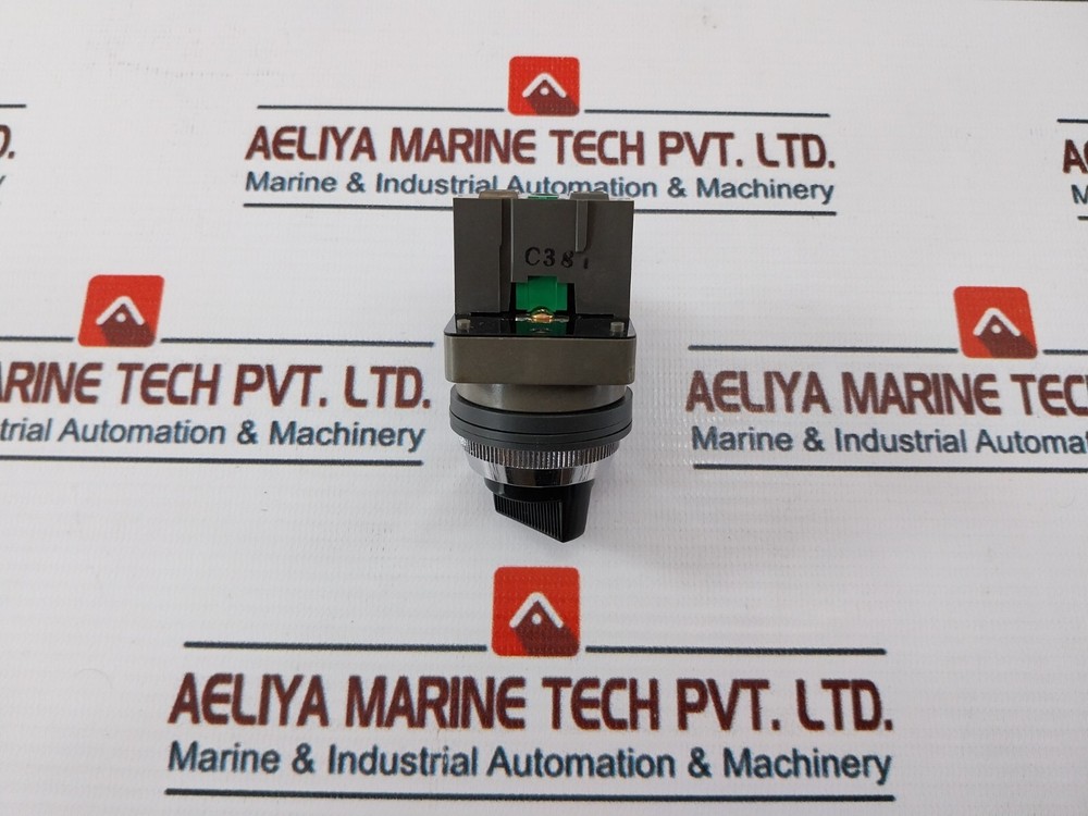IDEC IZUMI ASN 310 Control Unit Selector Switch
