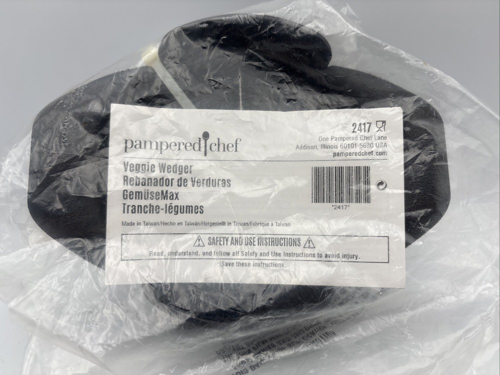 Pampered Chef Veggie Wedger #2417 – New Sealed