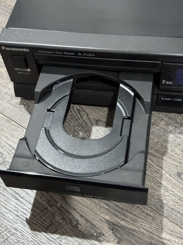 Panasonic SL-PJ324 Compact Disc Player Japan Powers On Doesn’t Read Discs