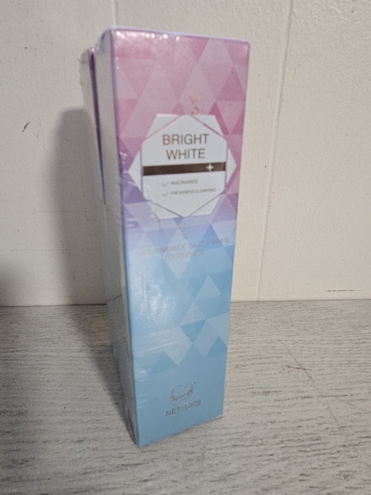 2-pack Nicotinamide Bright Dazzle White Toothpaste 100g *3 Available*