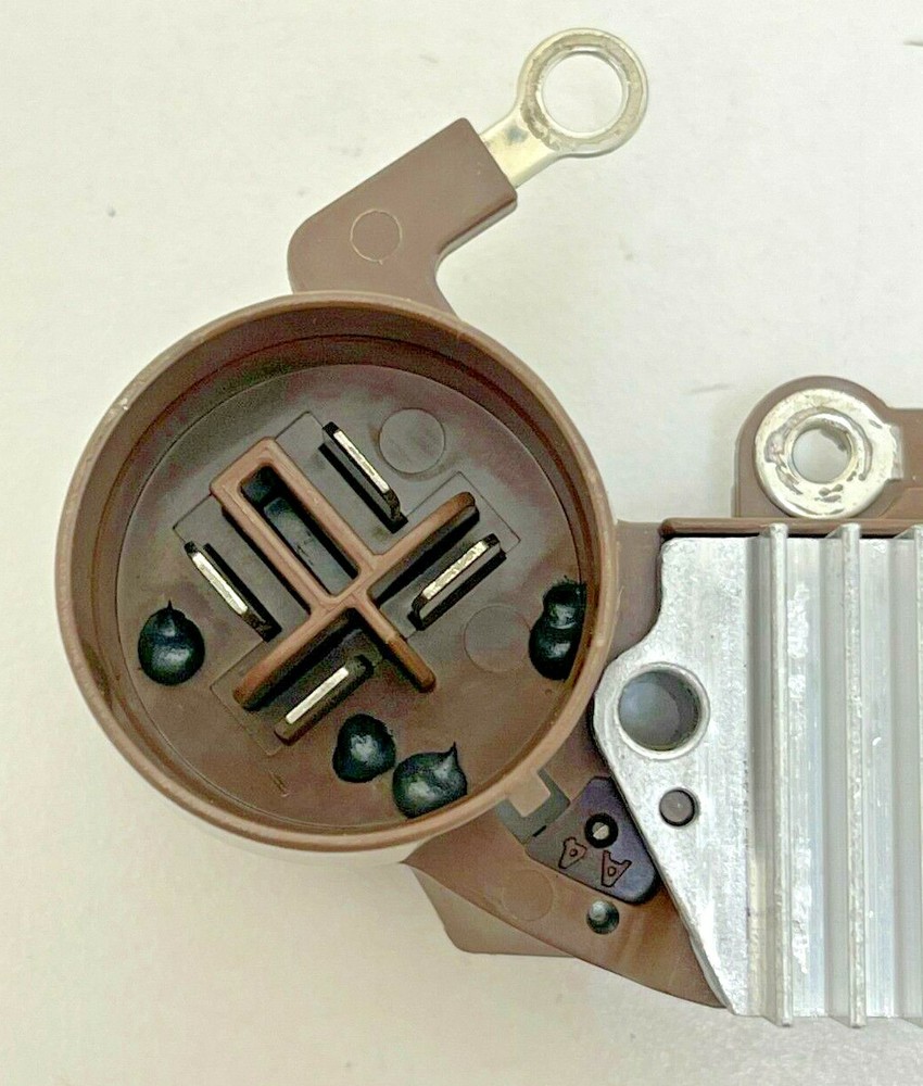 Standard VR598 New Voltage Regulator