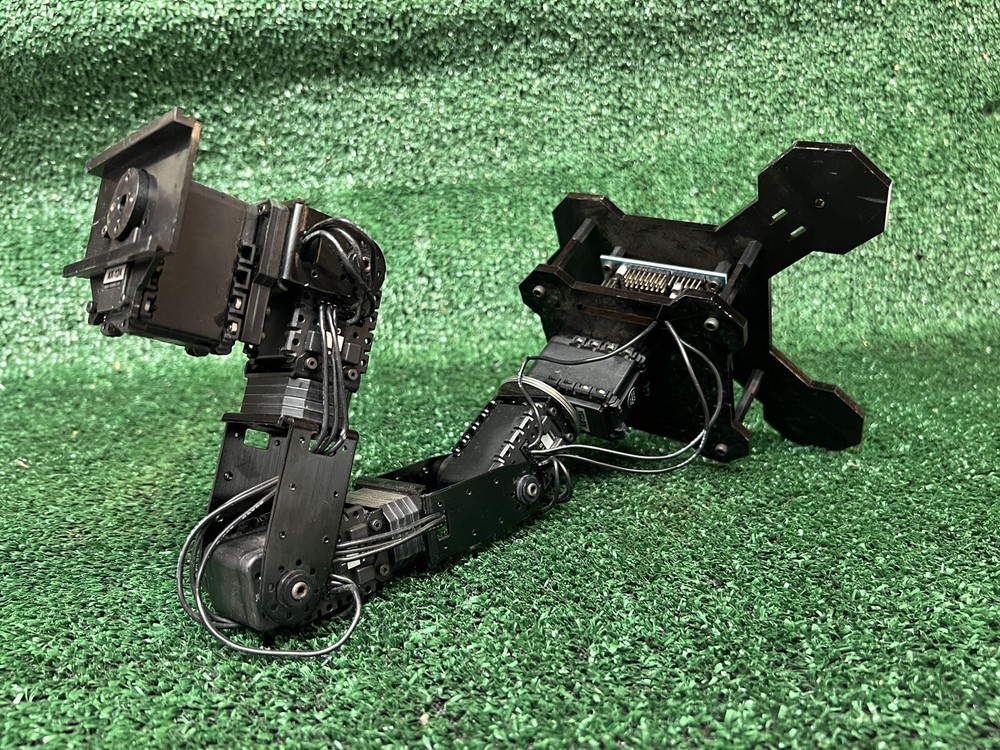 ROBOTIC ARM with Arbotix-M and Dynamixel AX-12A Servos