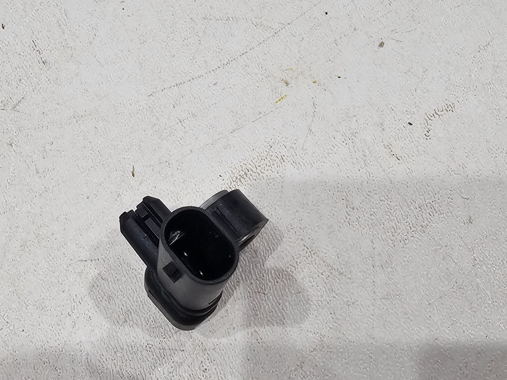 2020 Subaru Forester sensor 98237SJ000 17C55