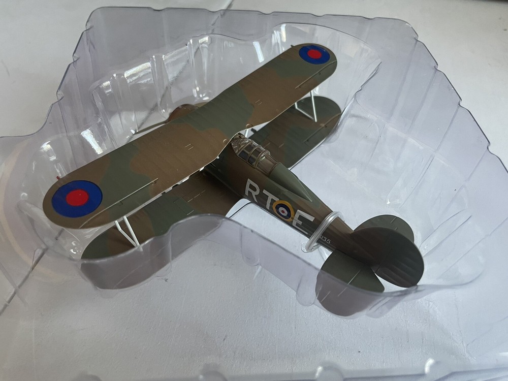 Easy Model 36458 1/72 Scale Gladiator Mk.I 112 Sqn. RAF RT-E - Boxed