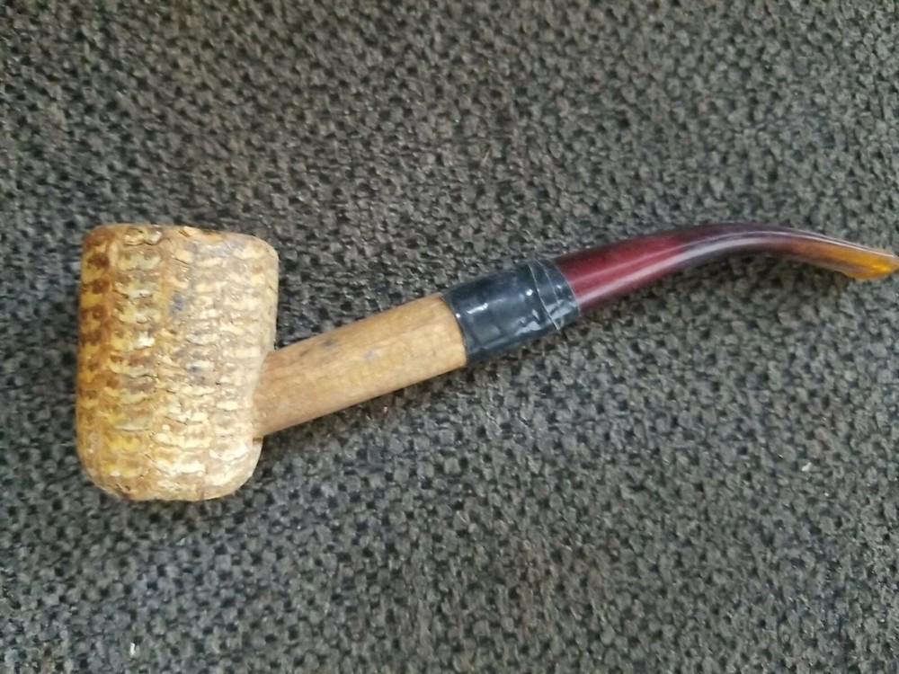 Vintage Corn Cob Tobacco pipe 5"