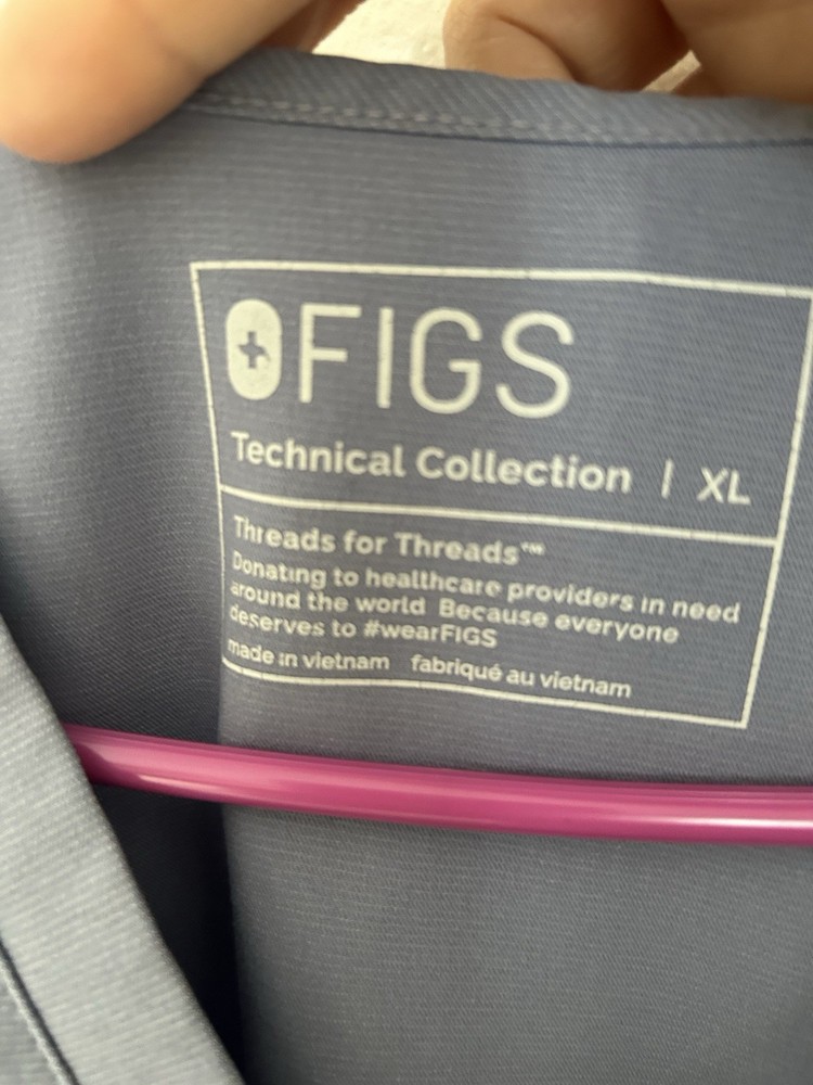FIGS Technical Collection XL Gray Scrubs Set Unisex Solid Medical