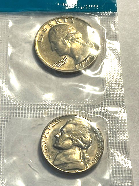 1970 P & S Uncirculated Mint Set/Blue Cello Pack Only #1210