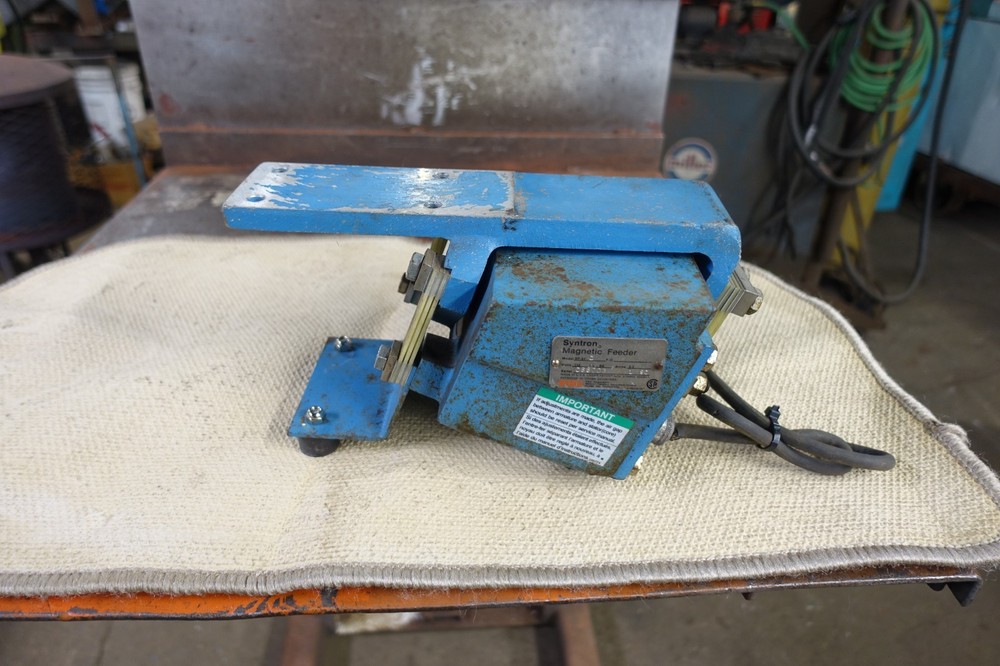 Syntron Vibrating Feeder