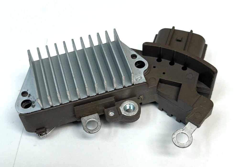 SMP VR562 NEW Voltage Regulator