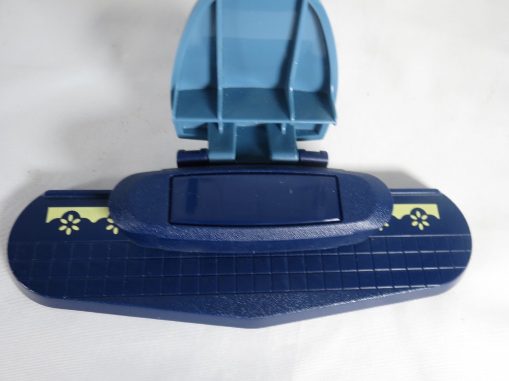 Fiskars Border Punch Lever Scrap Book Crafting Bordering Tools