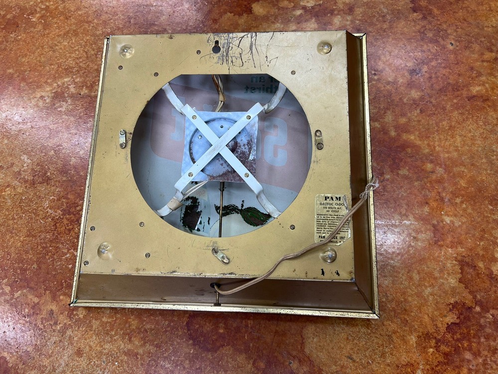 Squirt Soda Lighted Advertising Pam Clock