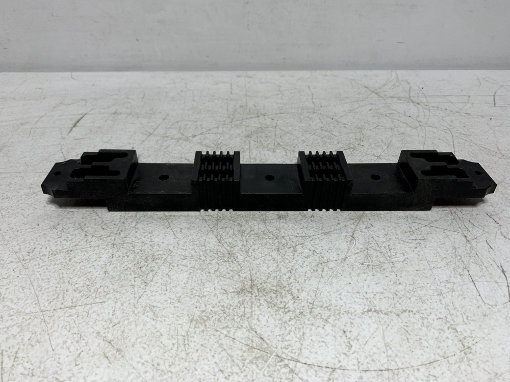 Siemens 13-A 4505-01 Top Barrier