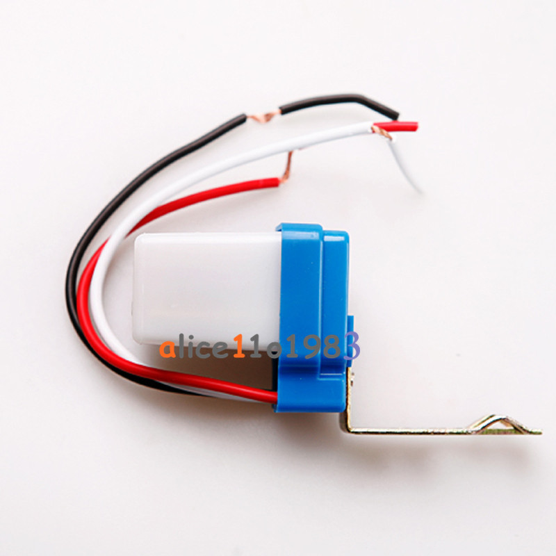 Automatic Auto On Off Street Light Switch Photo Control Sensor for AC 220V