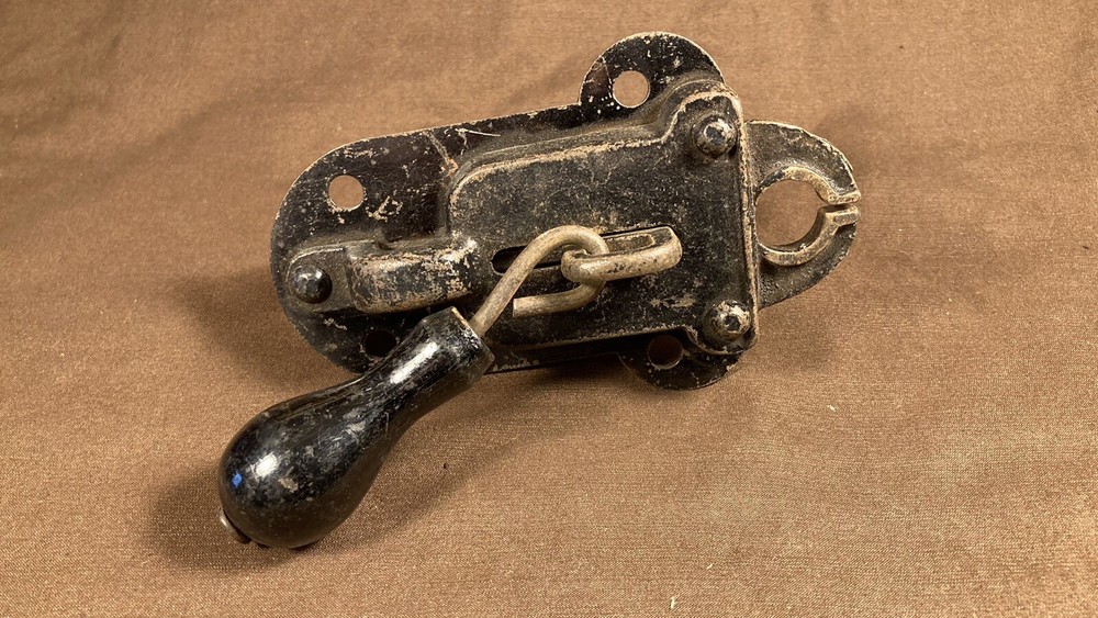 Vintage Antique Spring Load Lock Latch Pull Down Barn Gate Door Unusual Hardware