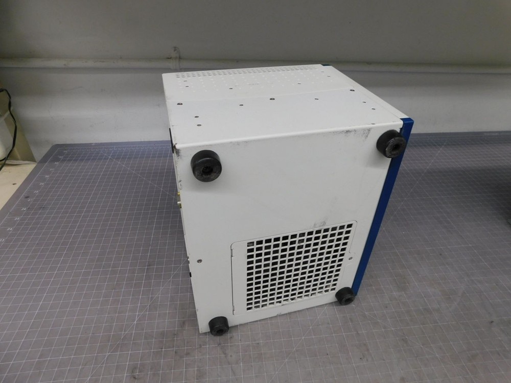 NATIONAL INSTRUMENTS PXI-1033 MAINFRAME M4699