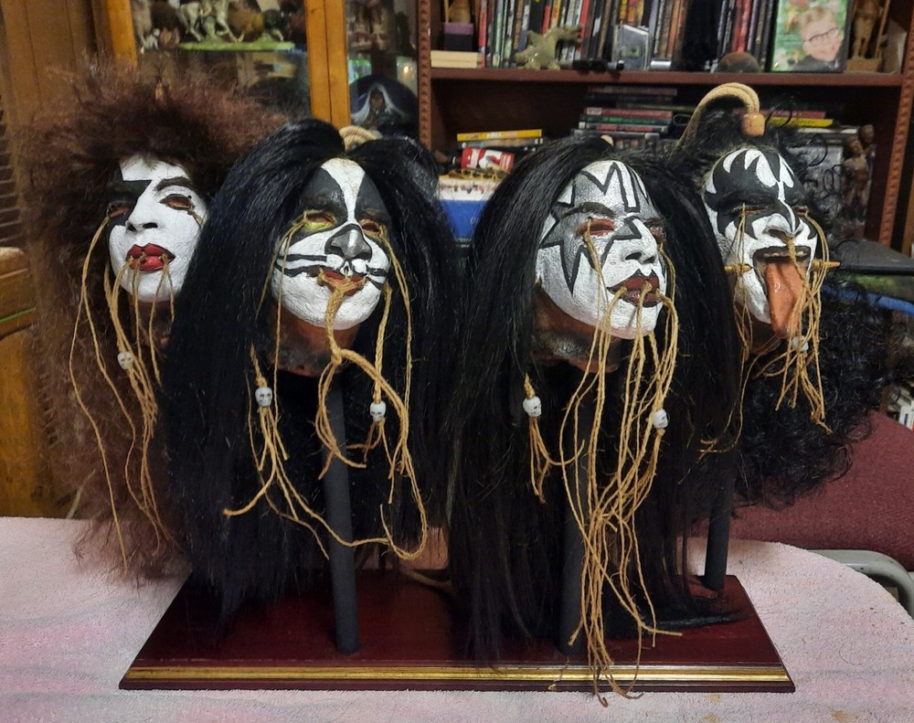 CUSTOM SHRUNKEN HEAD,  LET ME SHRINK YOUR HEAD !!