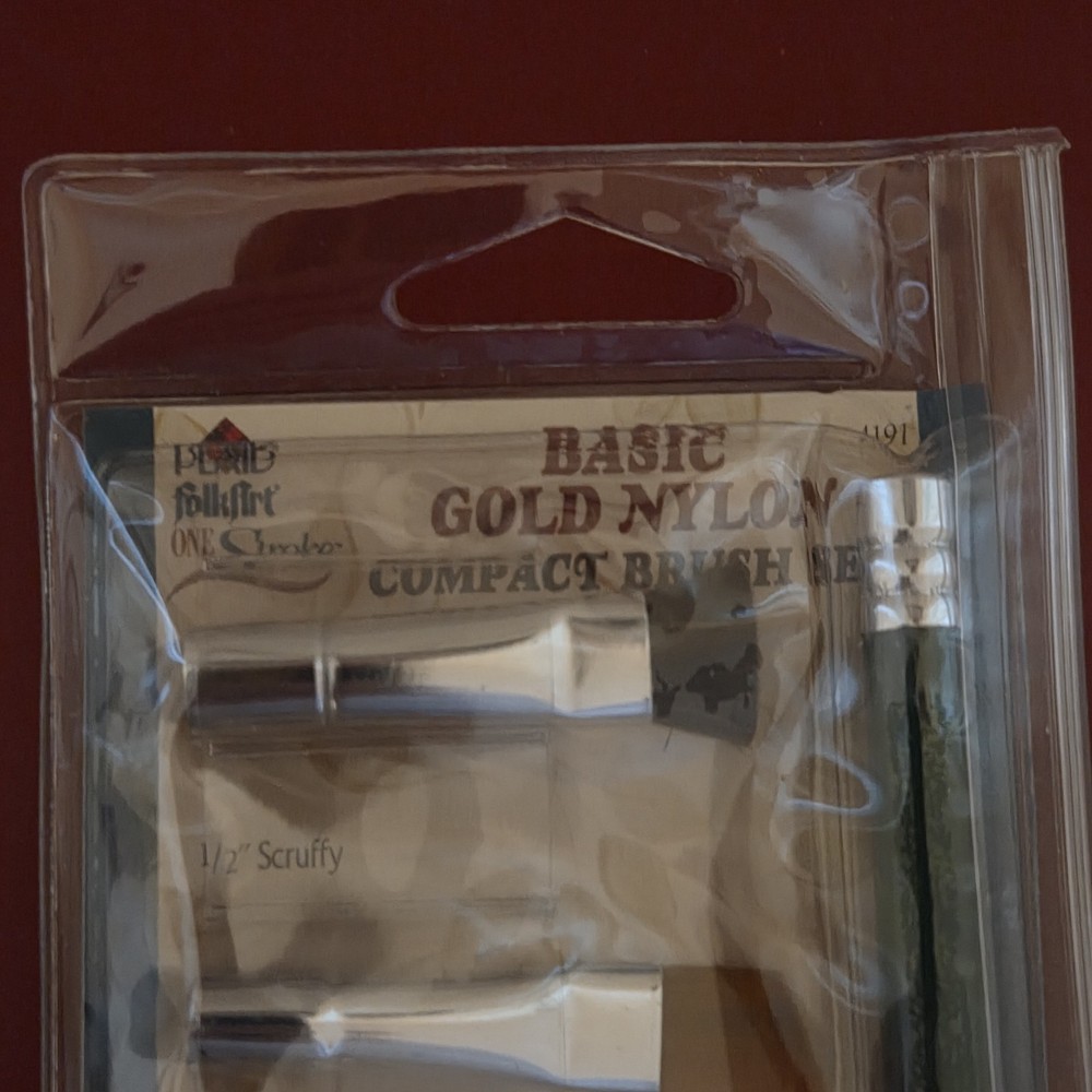 Plaid Folk Art One Stroke - Basic Gold Nylon Compact Brush Set