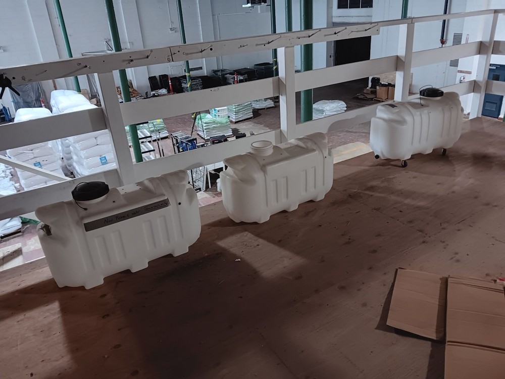 24 Gallon Water Storage Tank (3)