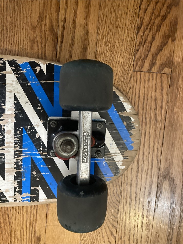 Retro! ~ (1988) ~ Vision / "Ripper II" / Complete Skateboard!