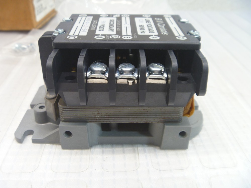 AMETEK Liquid Level Control B/W controls, 1500-A-L1-S4-OC-X