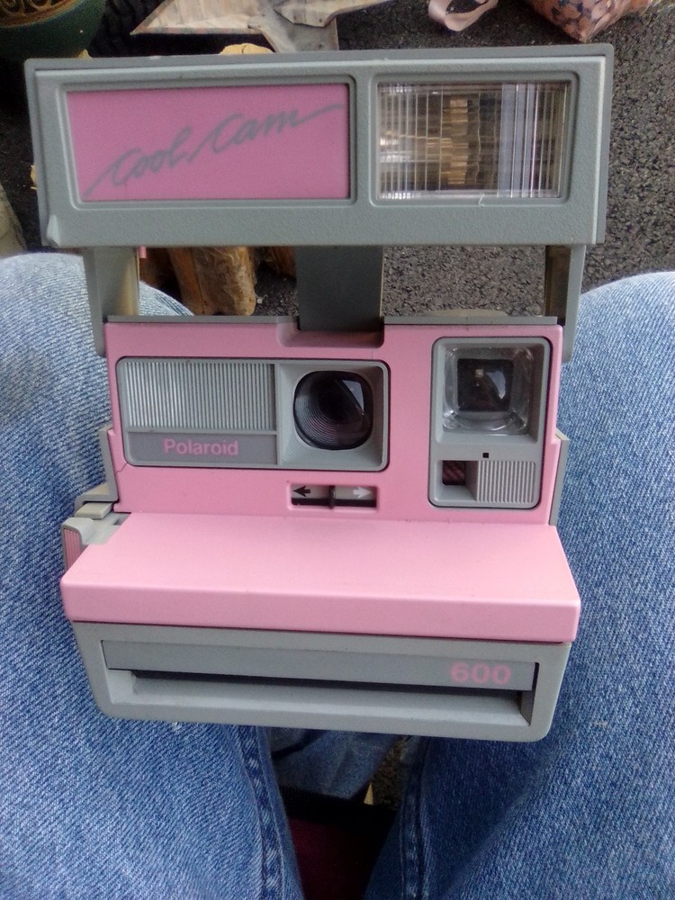 Polaroid Cool Camo 600 Pre-owned