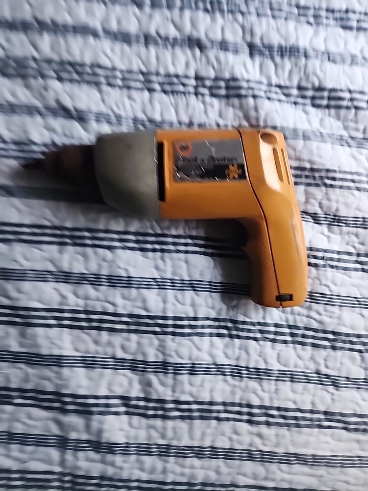 Vintage Black & Decker Variable-Speed Corded Drill