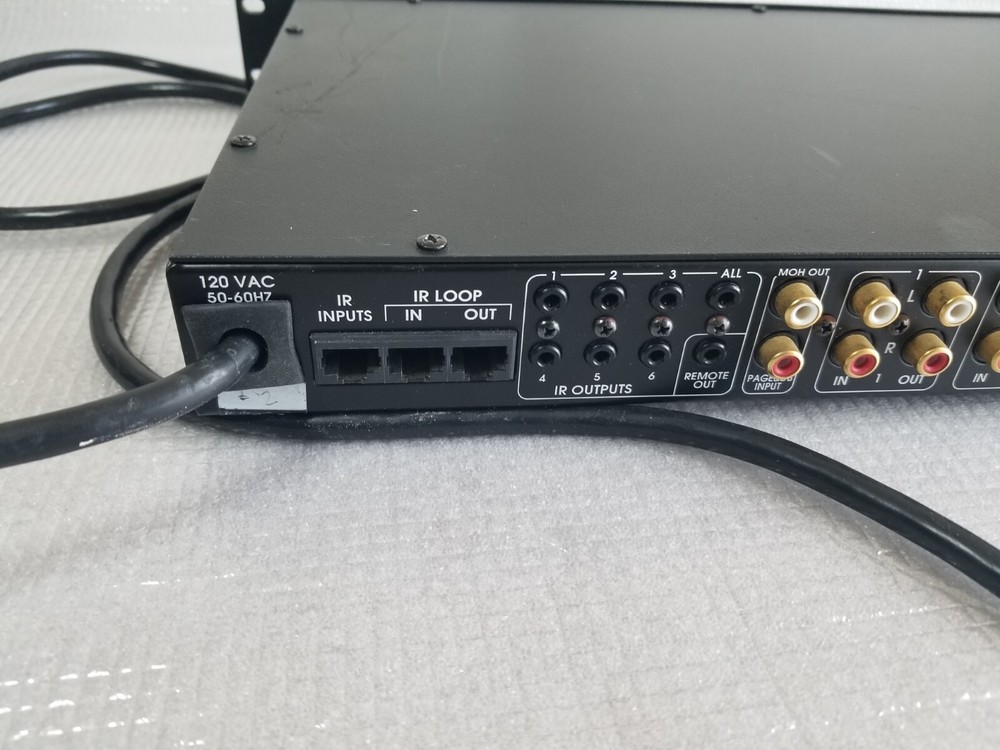 Elan Z 630/631 Pre-Amp Controller Series 1 - 3 Zone / 6 Source Pre-Amplifier