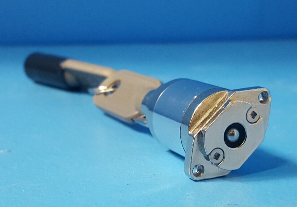 (2 PCS) PUSH LOCK, K64443WW, SPACE POLE,